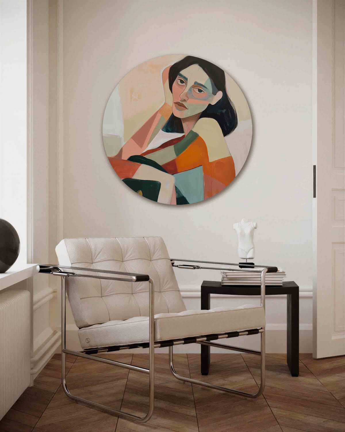 Vrouwelijk portret – kleurrijke muurcirkel als ronde wanddecoratie