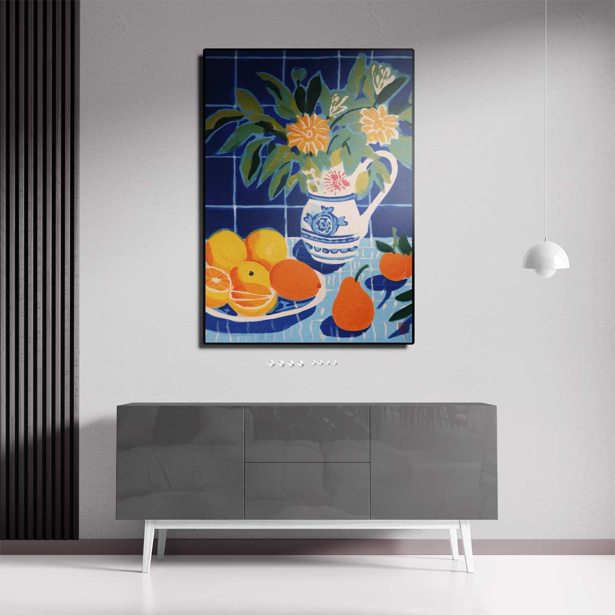 Zomerfruit in Blauwe Keuken – staand kunstwerk voor modern interieur
