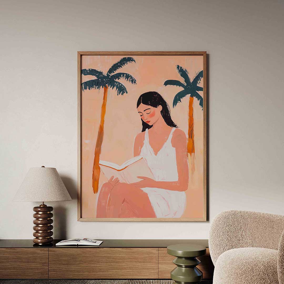 Lezende vrouw met palmbomen – tropische jungle poster in staand formaat
