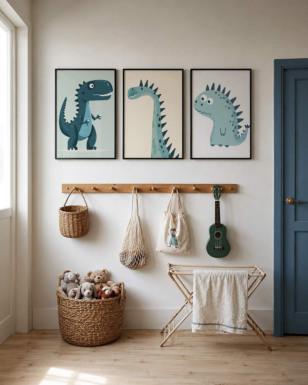 Speelse dino posterset – detailweergave – een schattige dinosaurus met grote ogen en stekels