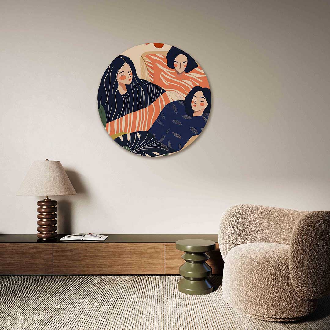Drie figuren met bladeren – abstracte muurcirkel als ronde wanddecoratie