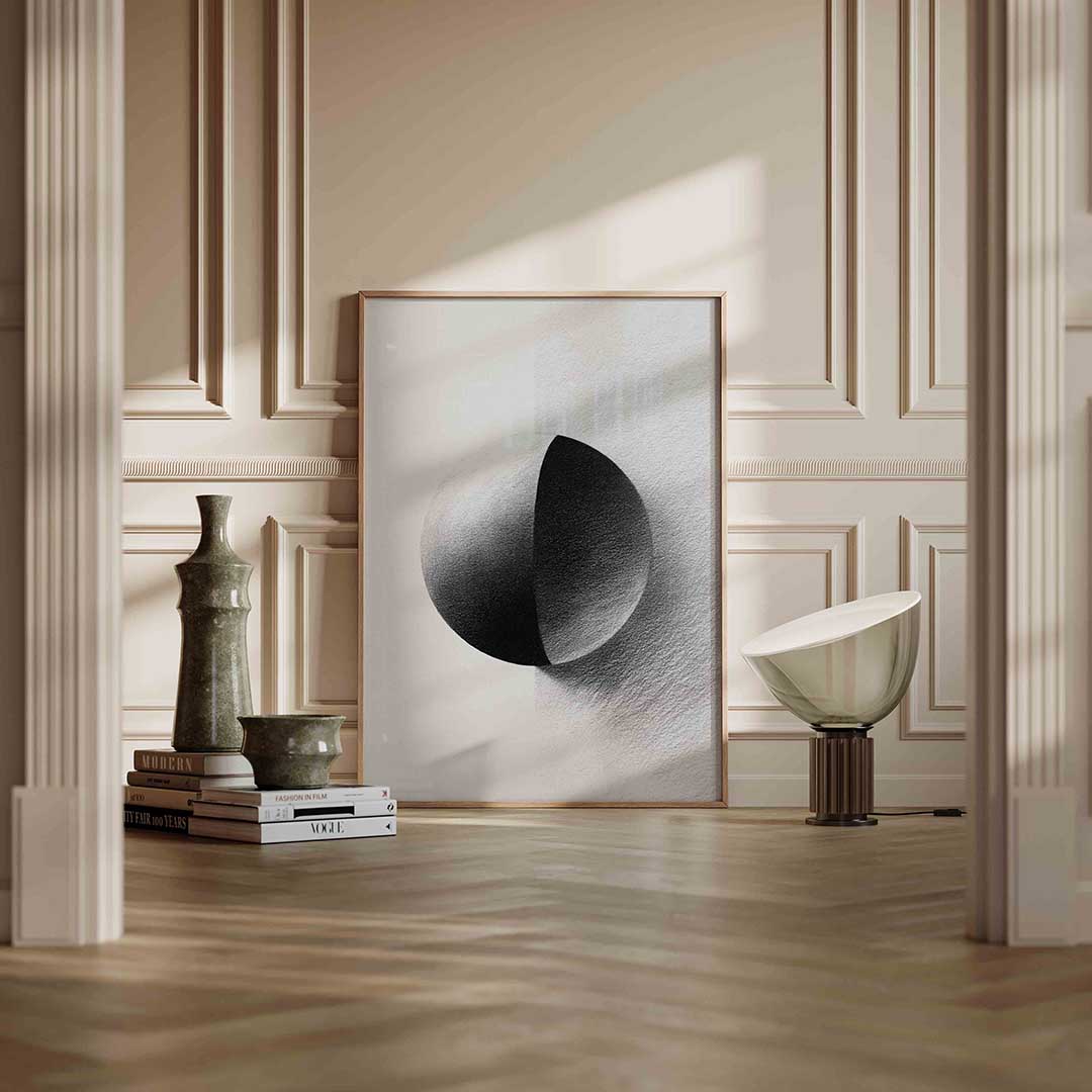 Zwart wit bol – staande abstracte wanddecoratie van WallArtistic