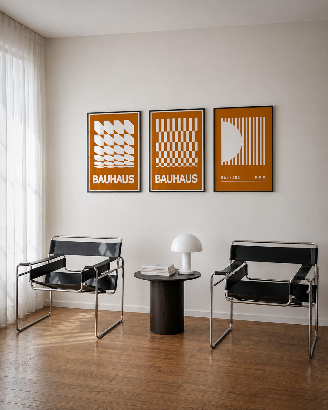 Vorm en ritme driedelige posterset – deze posterset in drie delen toont een dynamisch lijnenspel met witte en oranje vlakken.