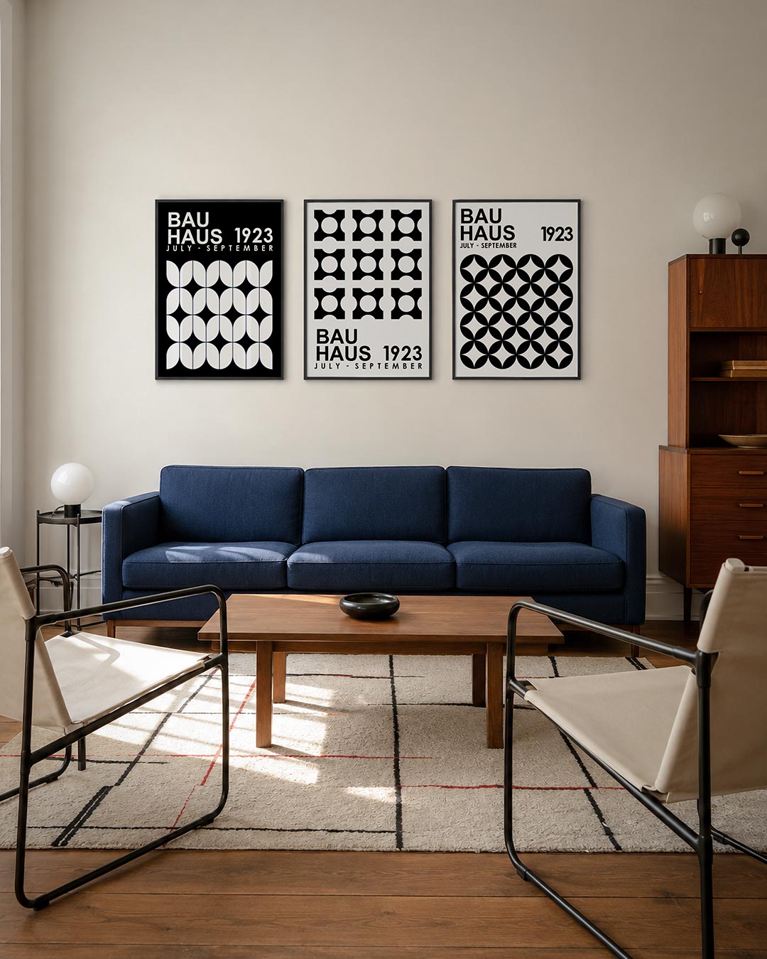 Vorm en ritme driedelige posterset – deze posterset in drie delen toont een strak lijnenspel van witte vormen op een zwarte
