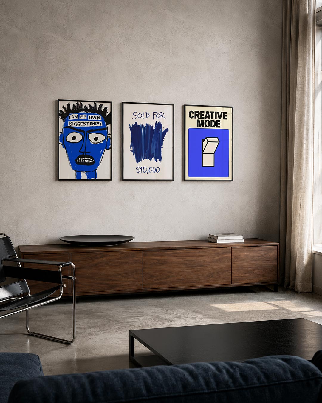 Expressieve gezichtsuitdrukking posterset – tweede productweergave – een felblauw gezicht met zwarte lijnen en witte ogen