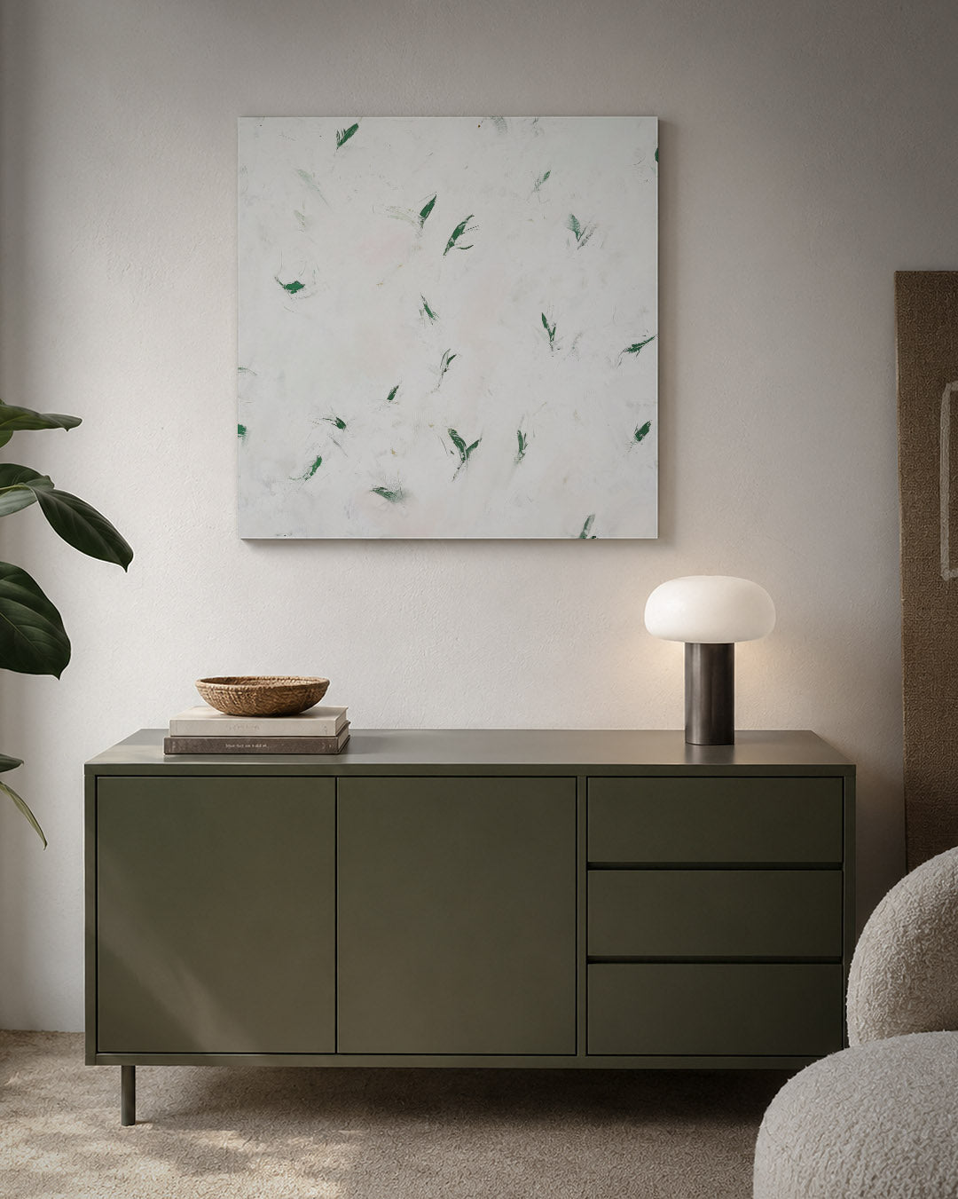 Subtiele groene accenten kunstwerk – detailweergave – dit werk toont een lichte achtergrond met verspreide groene accenten.