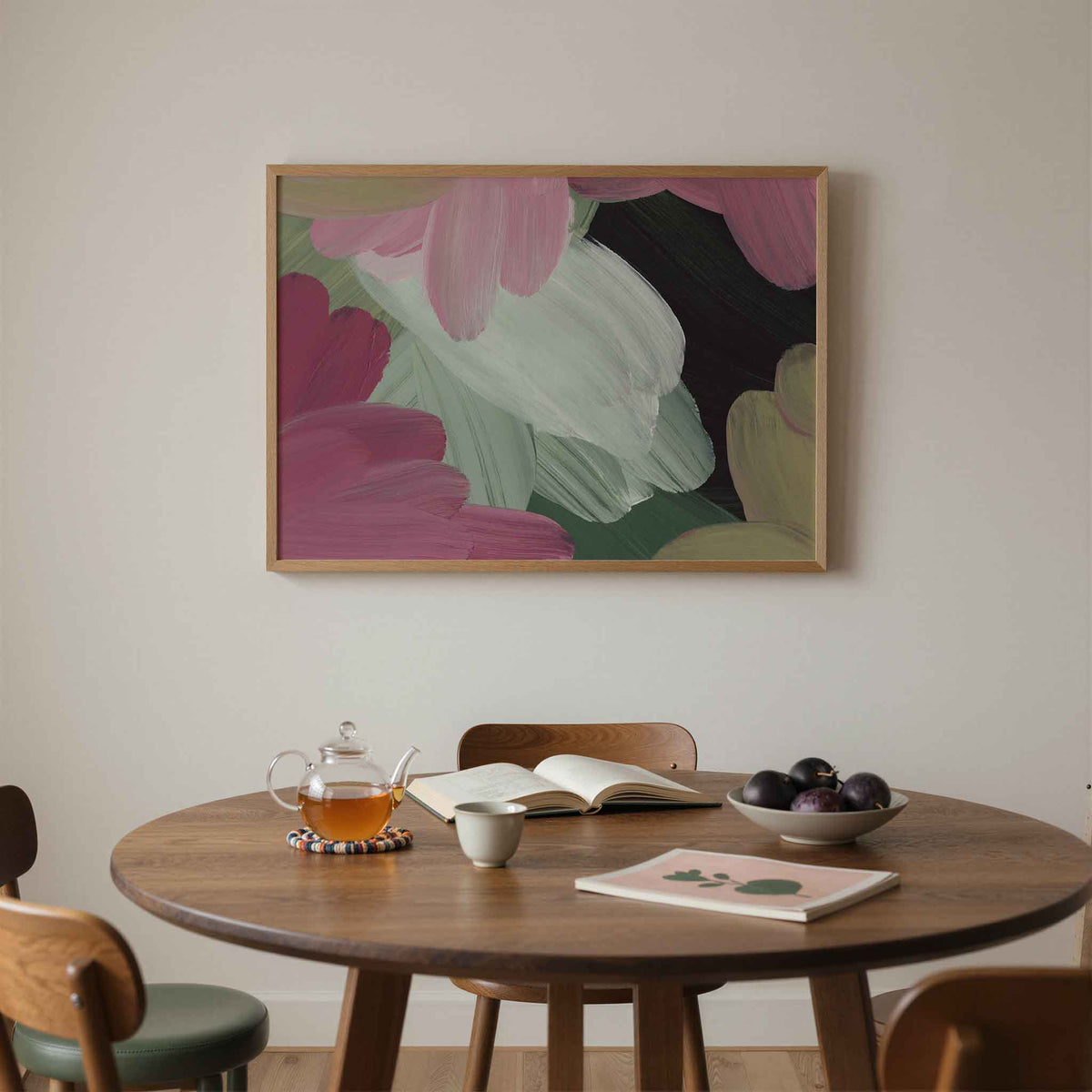Bloemvormen in roze en groen – liggende schilderkunst wanddecoratie van WallArtistic