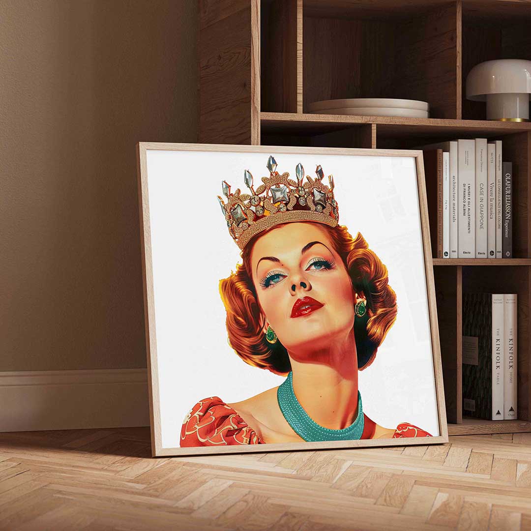 Vrouw met kroon – vierkante Pop Art wanddecoratie van WallArtistic
