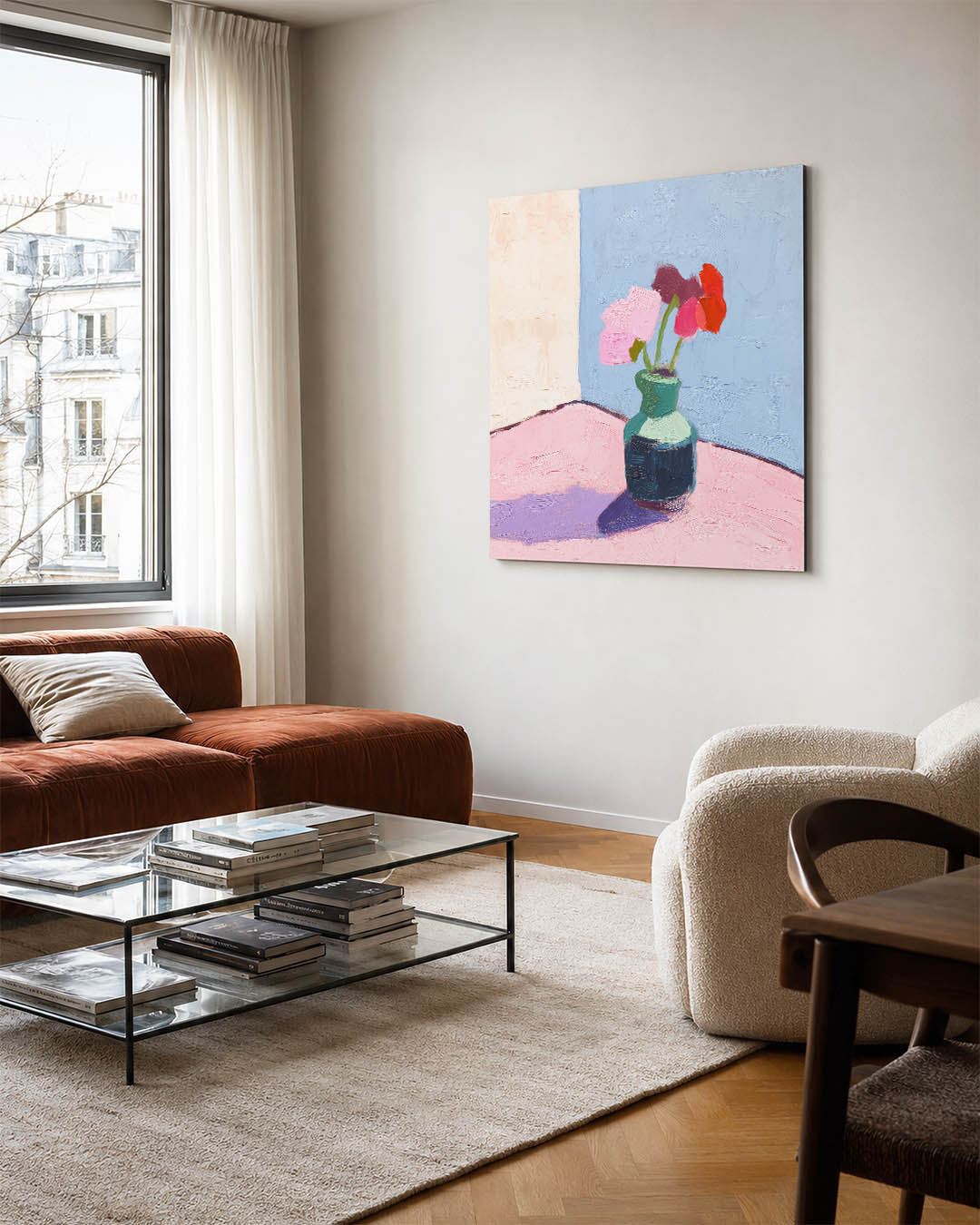 Vaas met bloemen kunstwerk – vierkante wanddecoratie – dit werk toont een vaas met kleurrijke bloemen tegen een eenvoudige