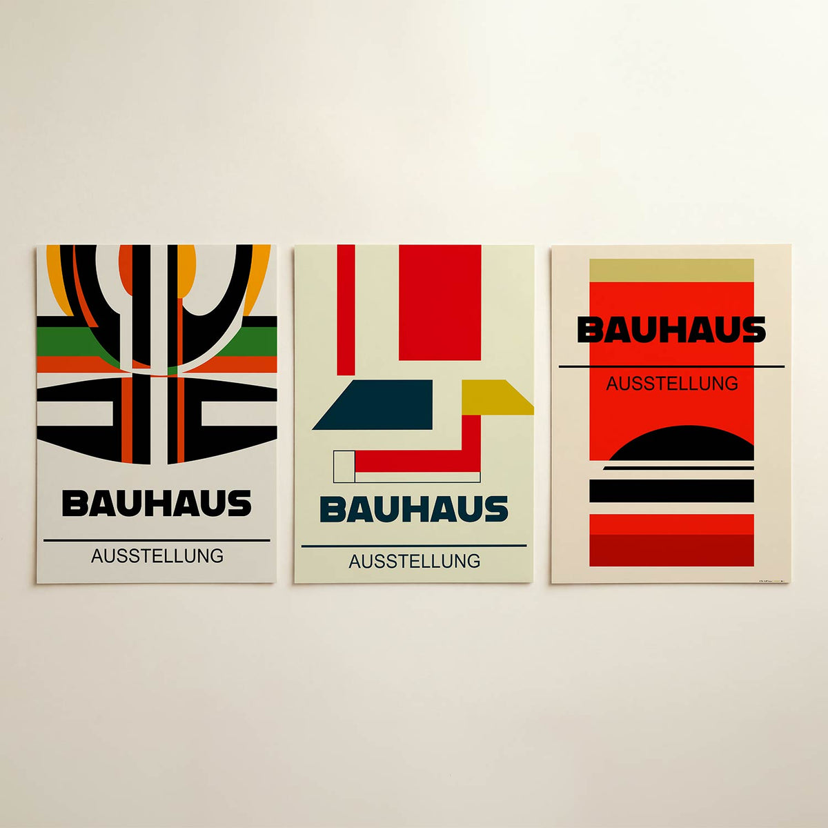 Kleurrijke lijnenspel posterset – detailweergave – deze posterset in drie delen toont een dynamisch spel van zwarte, oranje