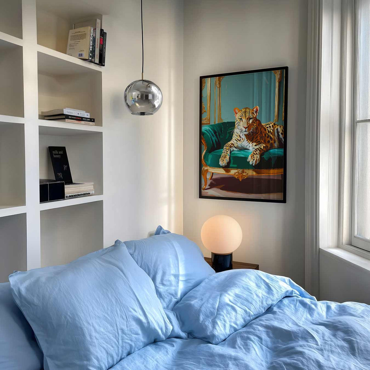 Luxe Leopard Lounge – staande muurposter met dierenthema