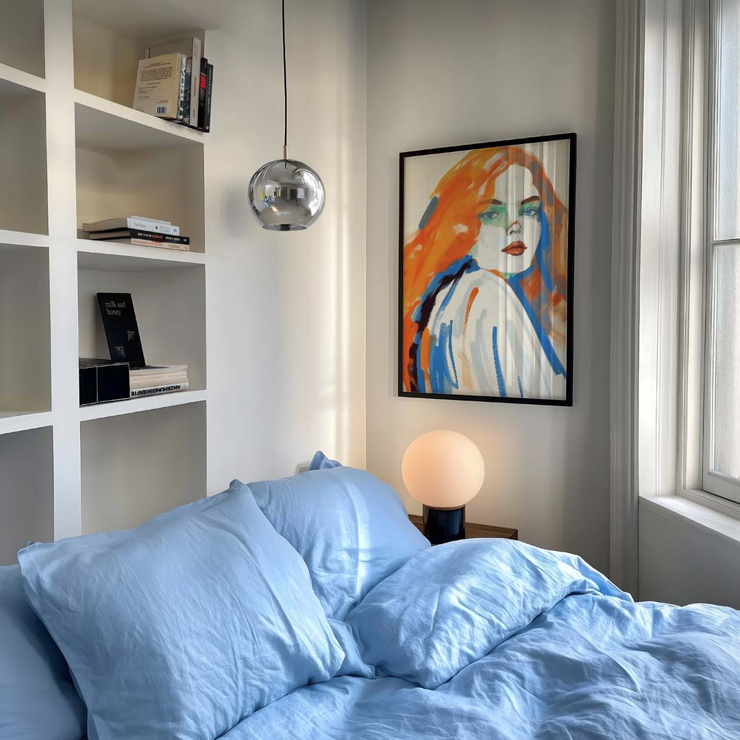 Expressieve kunstposter met kleurrijk portret – vrouwelijk portret als moderne wandkunst