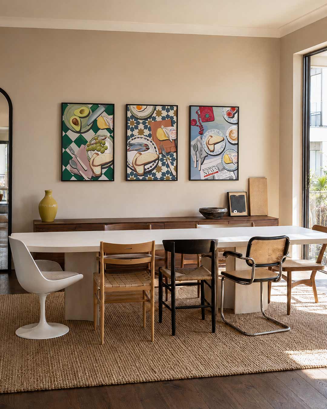 Eettafel moment posterset – derde productweergave – deze driedelige postercombinatie toont een gezellige