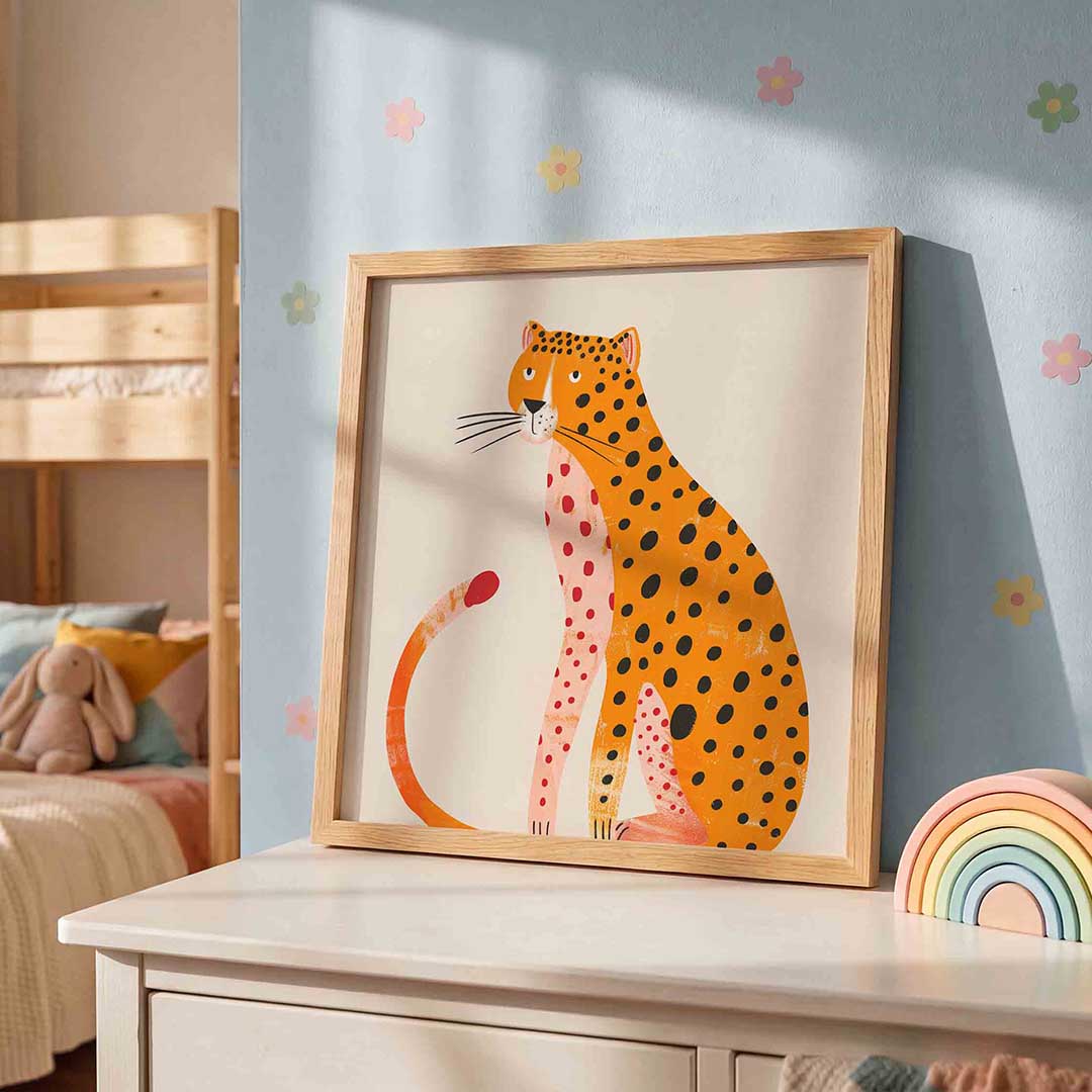 Luipaard met stippen – speelse wandkunst als vierkante kinderposter
