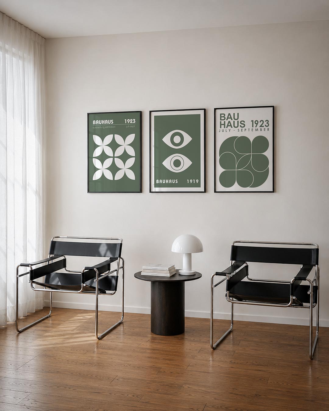 Vorm en balans posterset – tweede productweergave – deze posterset in drie delen toont een harmonie van witte bloemachtige