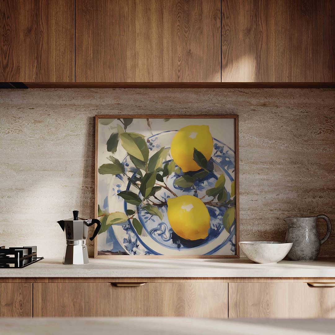 Citroenen op blauw wit bord – culinaire wandkunst als vierkante poster