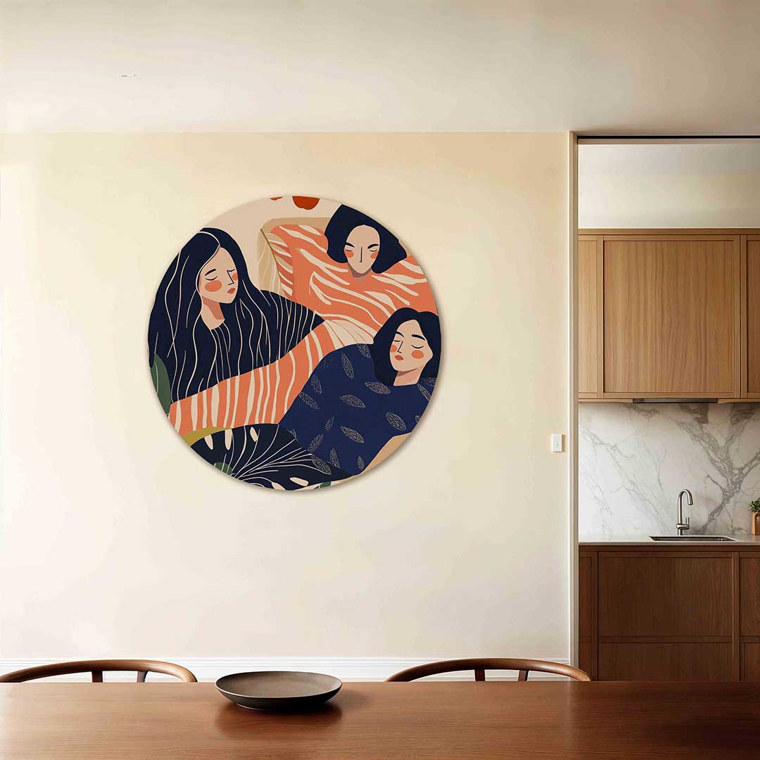 Drie figuren met bladeren – ronde wanddecoratie met abstract ontwerp