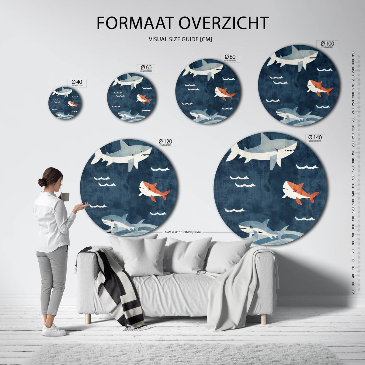 Haaien en golven Muurcirkel – extra productweergave – Drie haaien in blauw en oranje zwemmen tussen witte golven.