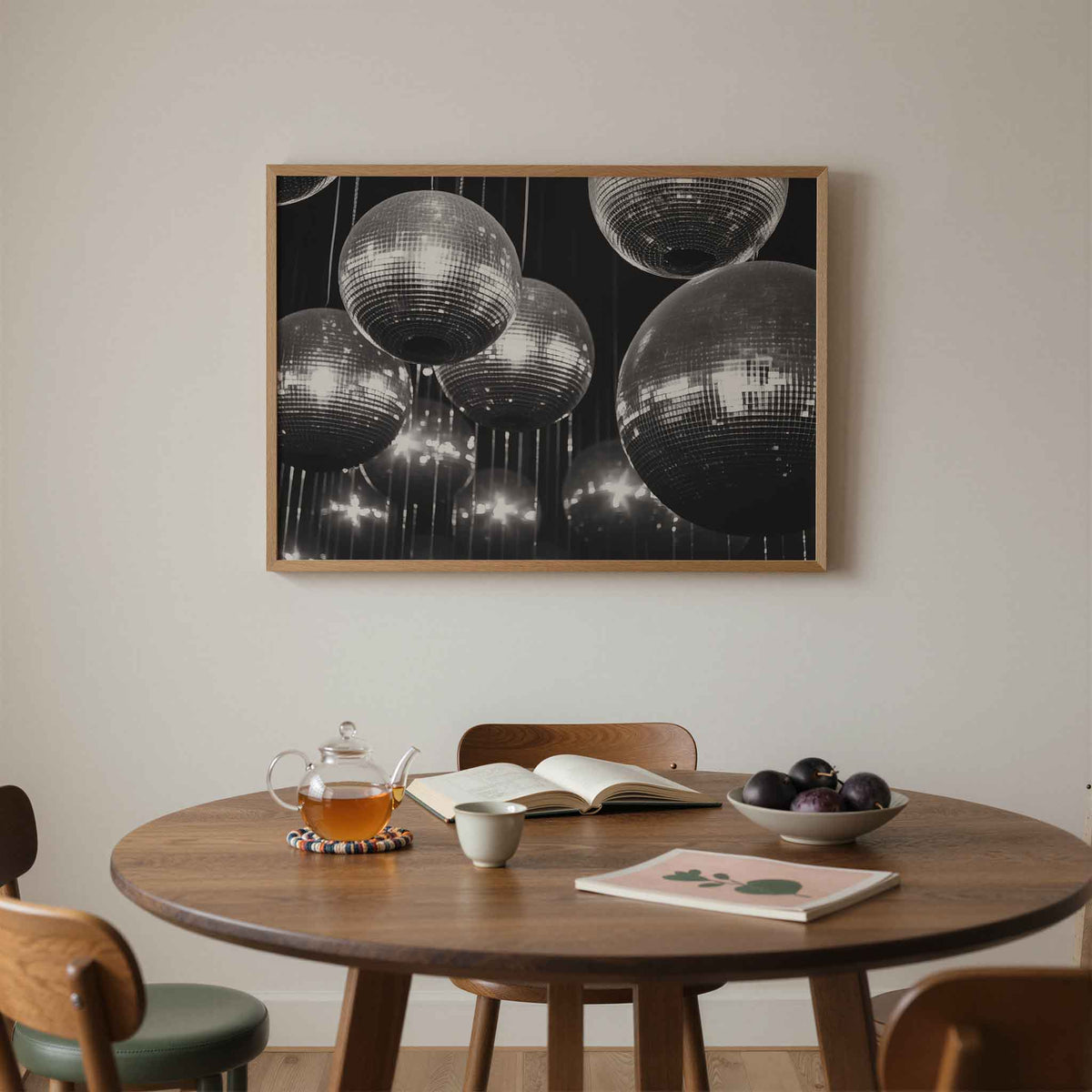 Glinsterende discoballen – liggende moderne wanddecoratie van WallArtistic