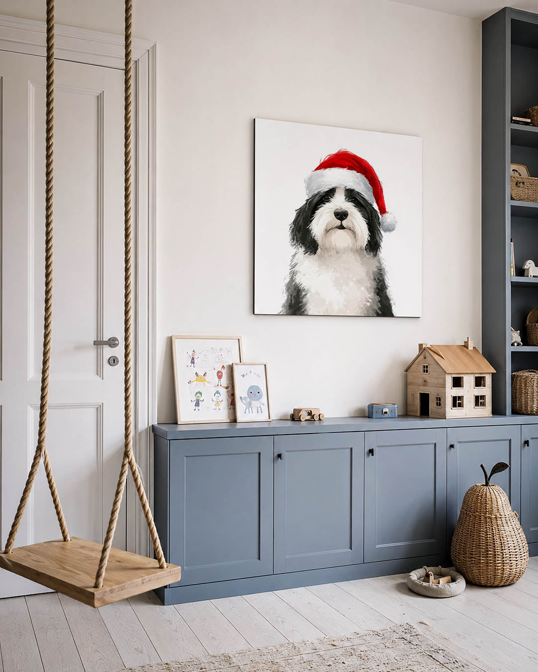 Kersthond portret kunstwerk – vierkante wanddecoratie – dit werk toont een hond met een kerstmuts. De compositie is eenvoudig