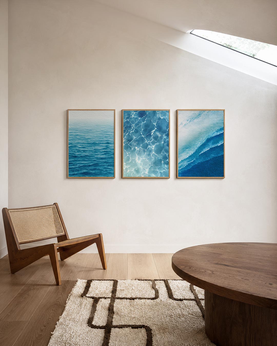 Golvend blauw ritme posterset – derde productweergave – deze afbeelding toont een zee van blauwe tinten die in