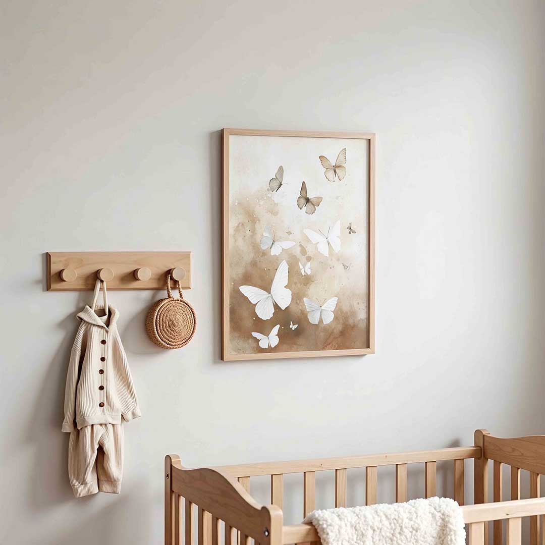 Vlinders in beige – kinderposter in staand formaat