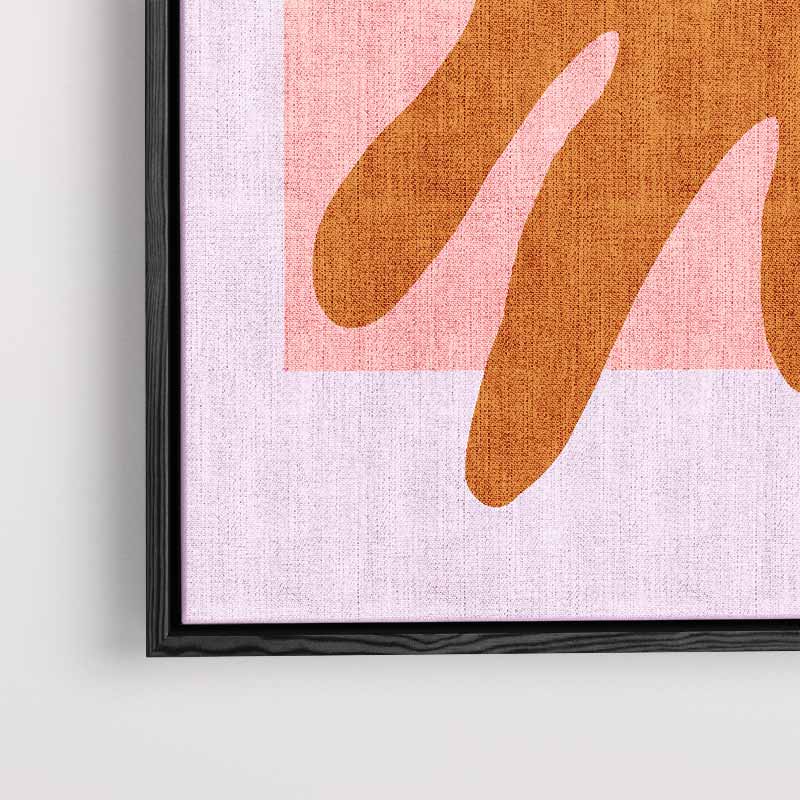 Abstracte Terracotta Vormen – kunstwerk met zwarte baklijst