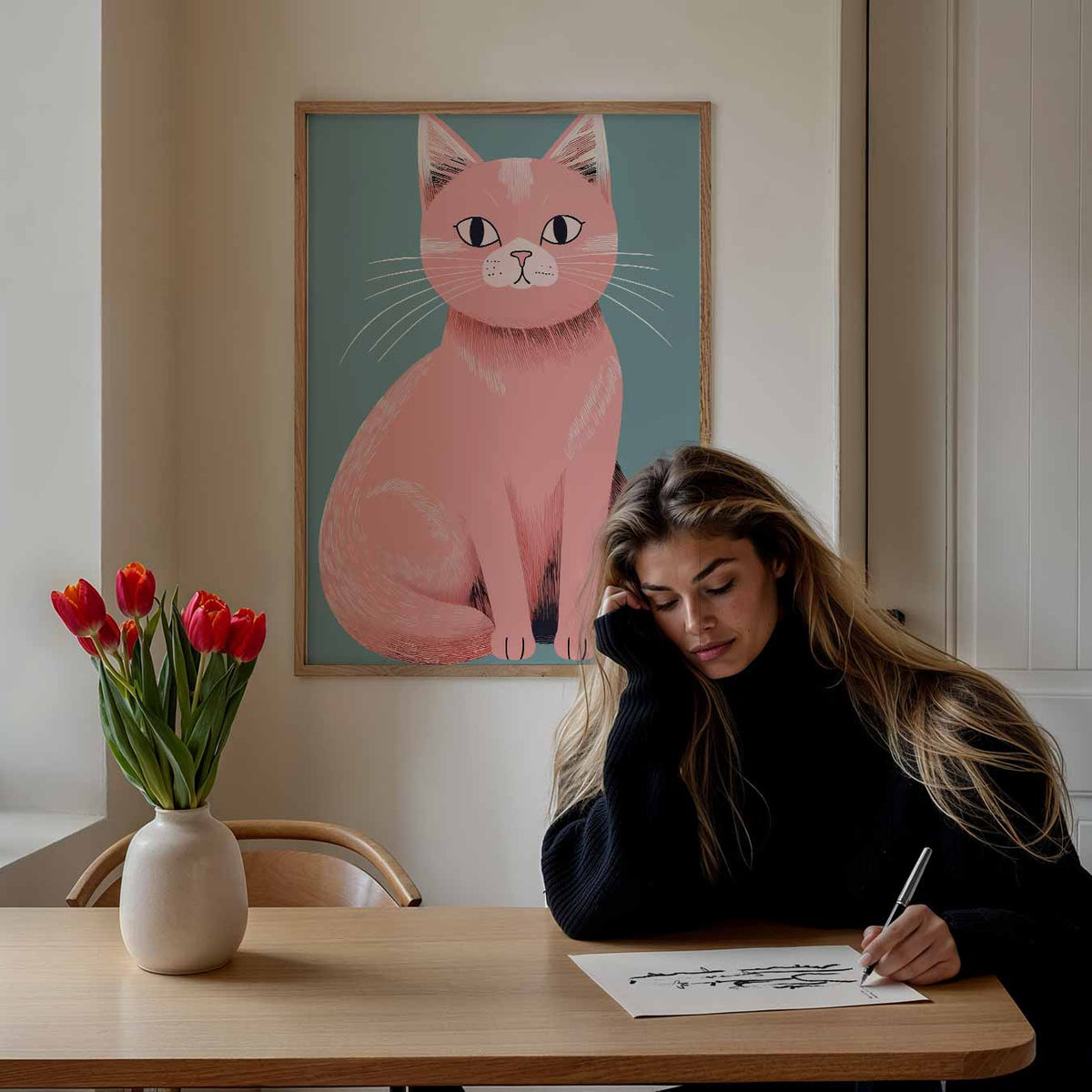 Schattige Roze Kat – staande dieren wanddecoratie van WallArtistic