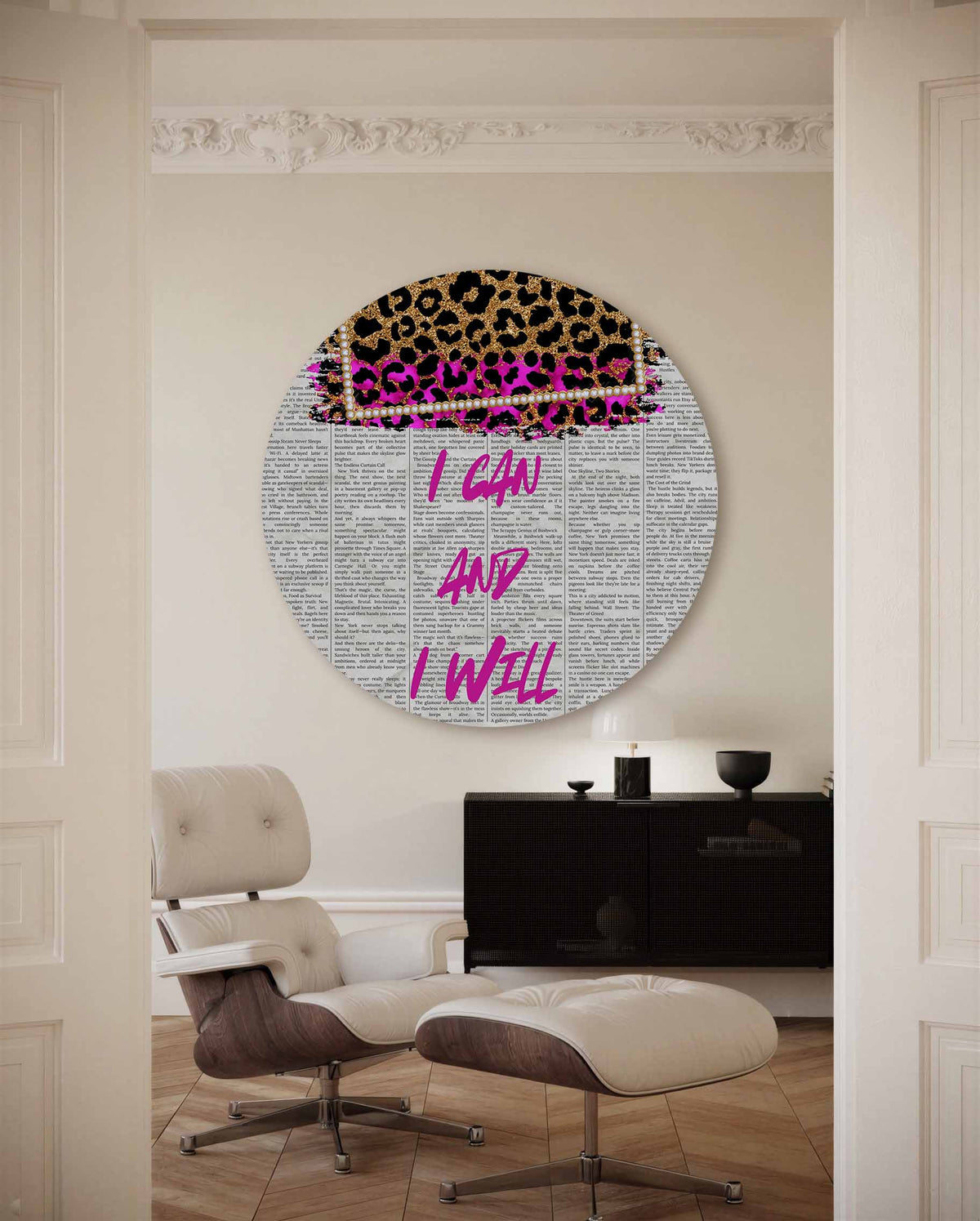 Luipaardprint en tekst – kleurrijke Pop Art muurcirkel voor aan de muur