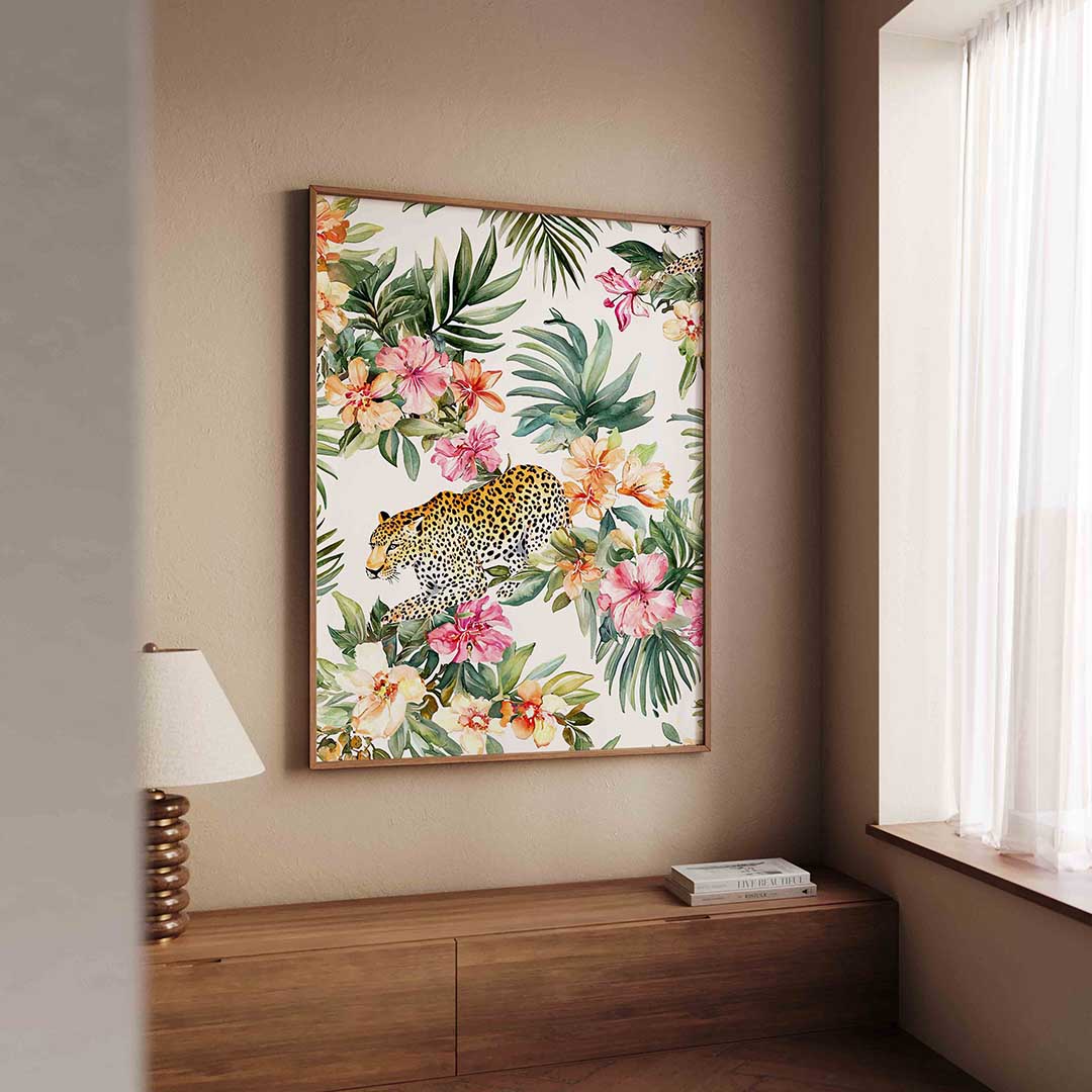 Luipaard en bloemen – dierenillustratie als portret poster