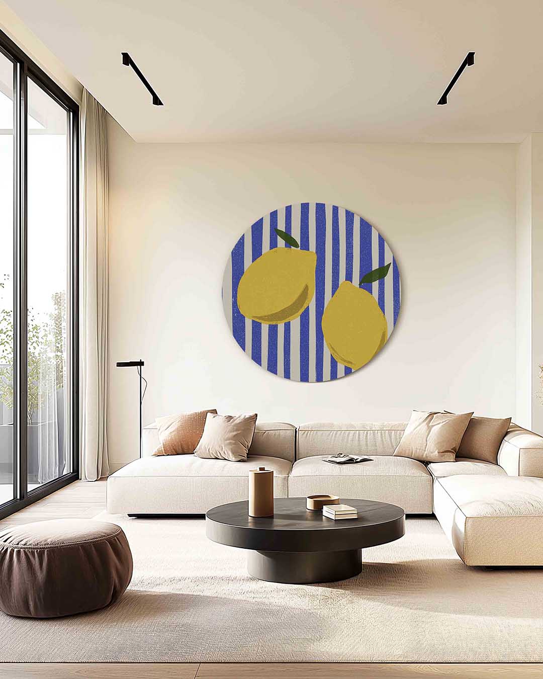 Citroenen op gestreepte achtergrond – kleurrijke muurcirkel als ronde wanddecoratie