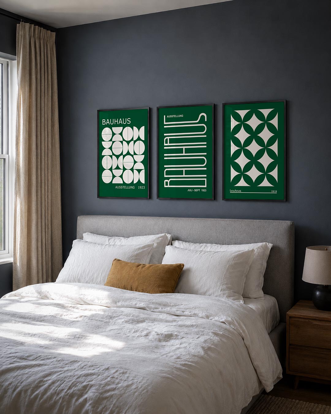 Vorm en ritme posterset – derde productweergave – deze posterset in drie delen toont een speelse ordening van witte