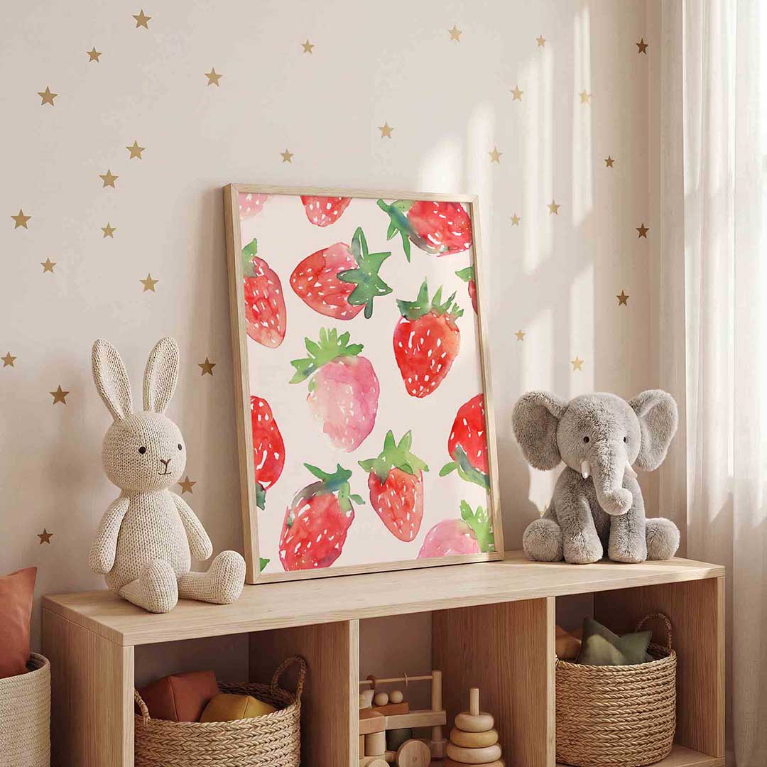 Aardbeien patroon – staande kinderkamer wanddecoratie van WallArtistic