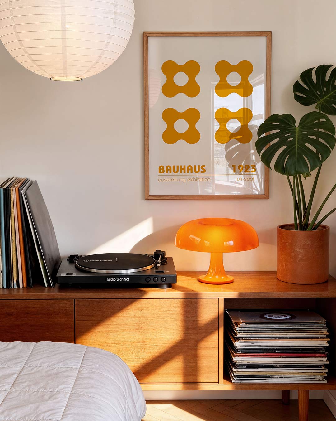 Vormritme en kleur – geometrische Bauhaus poster in staand formaat