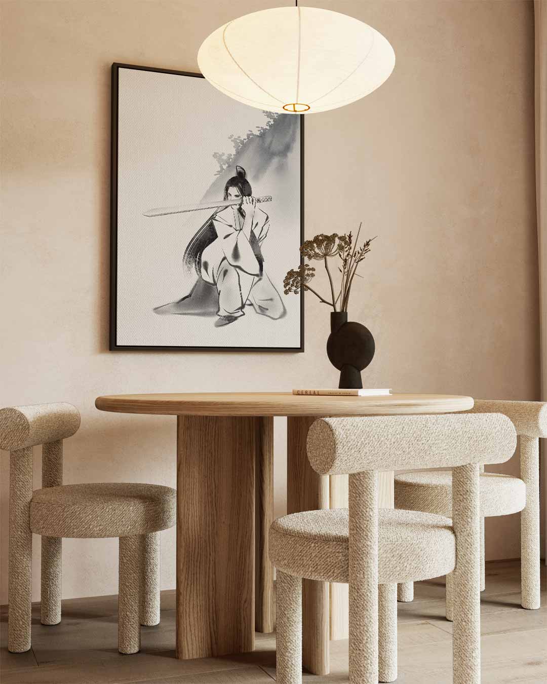 Krijger in Inkt – staand kunstwerk voor modern interieur