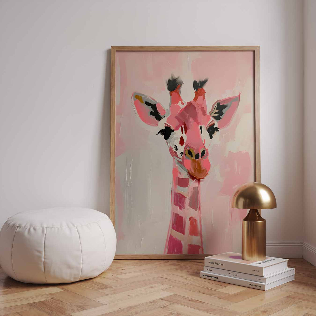 Speelse Roze Giraf – urban poster in staand formaat