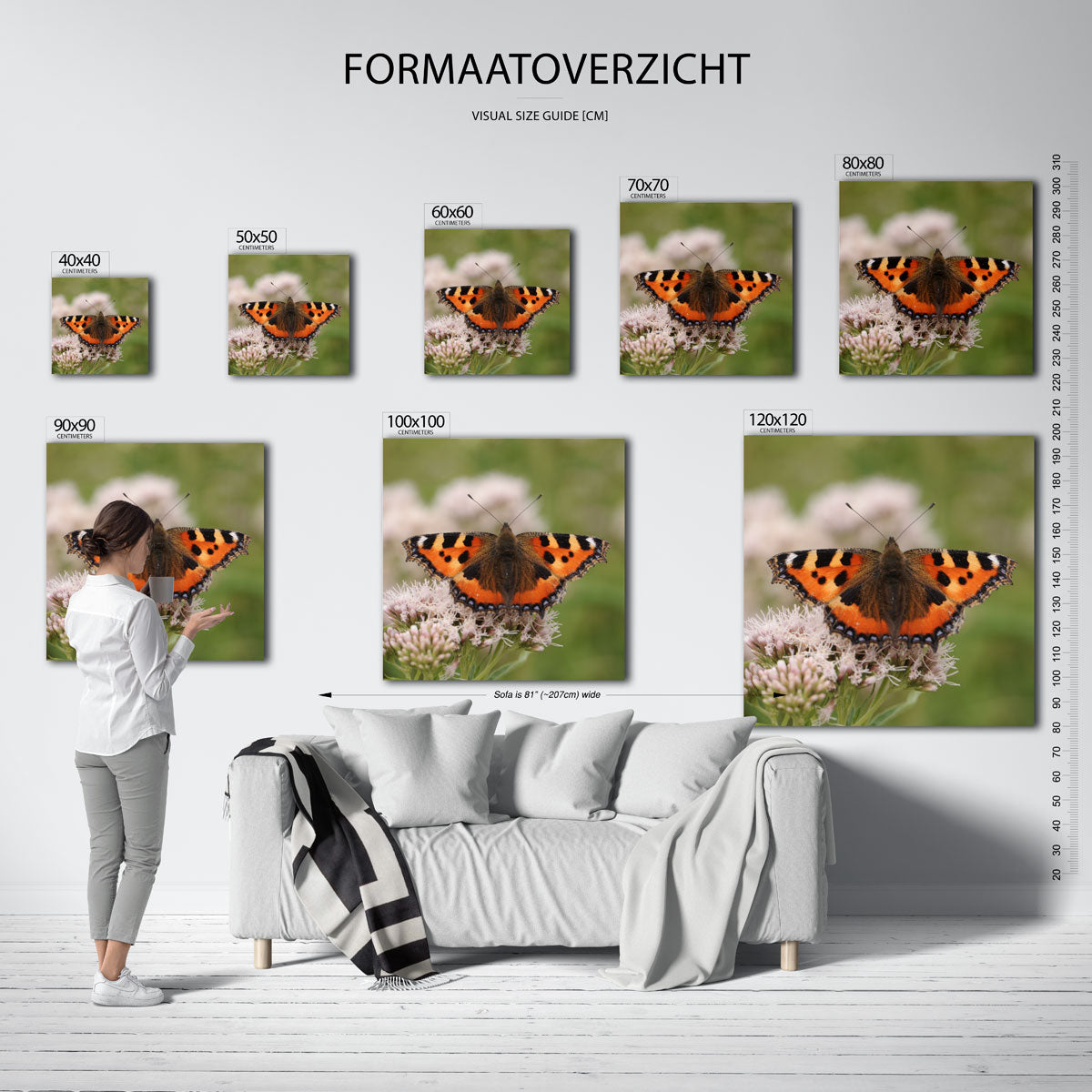 Vlinder op bloem poster – sfeerbeeld – een kleurrijke vlinder met oranje en zwarte vleugels rust op een delicate bloem