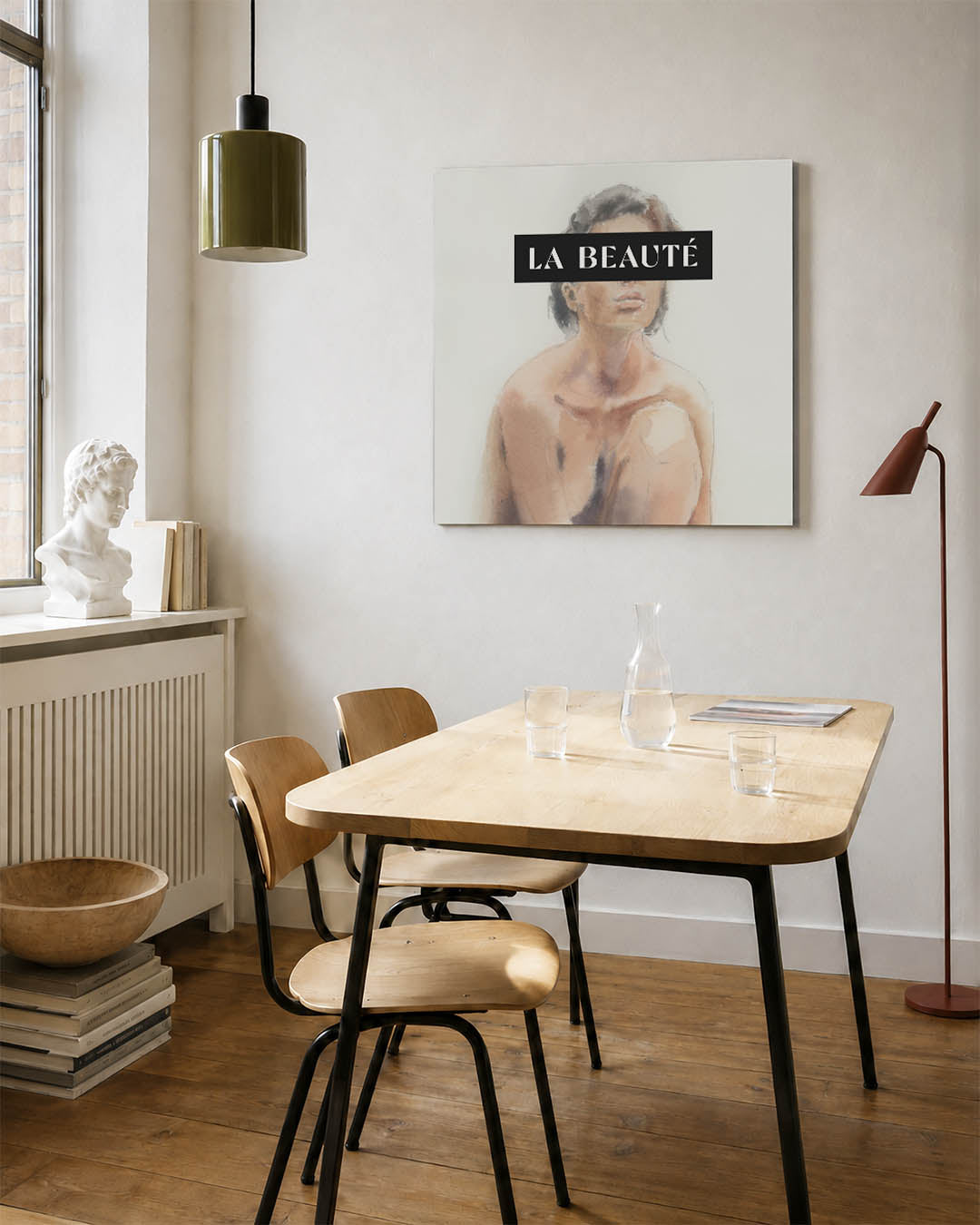 Verfijnde schoonheid kunstwerk – vierkante wanddecoratie – dit kunstwerk toont een subtiele figuur in zachte tinten, met een