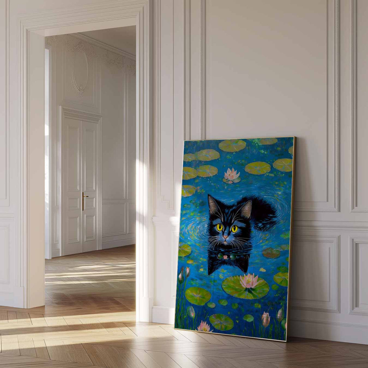 Zwemmende Kat in Waterlelies – dierenposter als moderne staande wanddecoratie