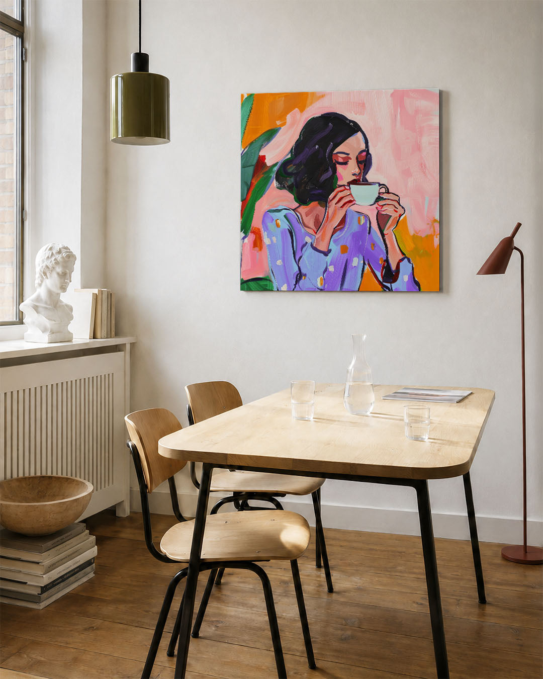 Vrouw met koffiekop kunstwerk – vierkante wanddecoratie – dit werk toont een vrouw die geniet van een kopje koffie. De
