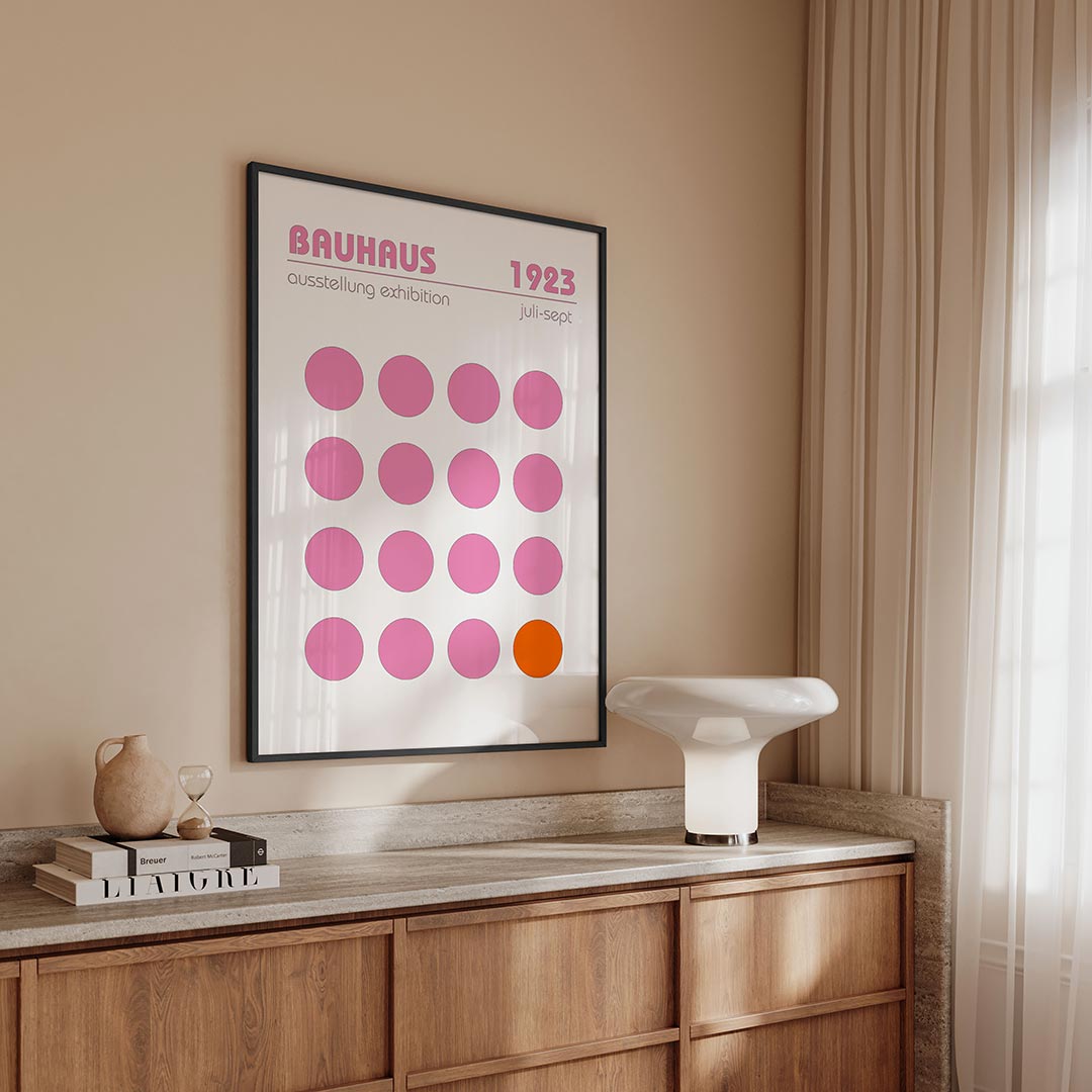 Cirkelritme en kleur – geometrische Bauhaus poster in staand formaat