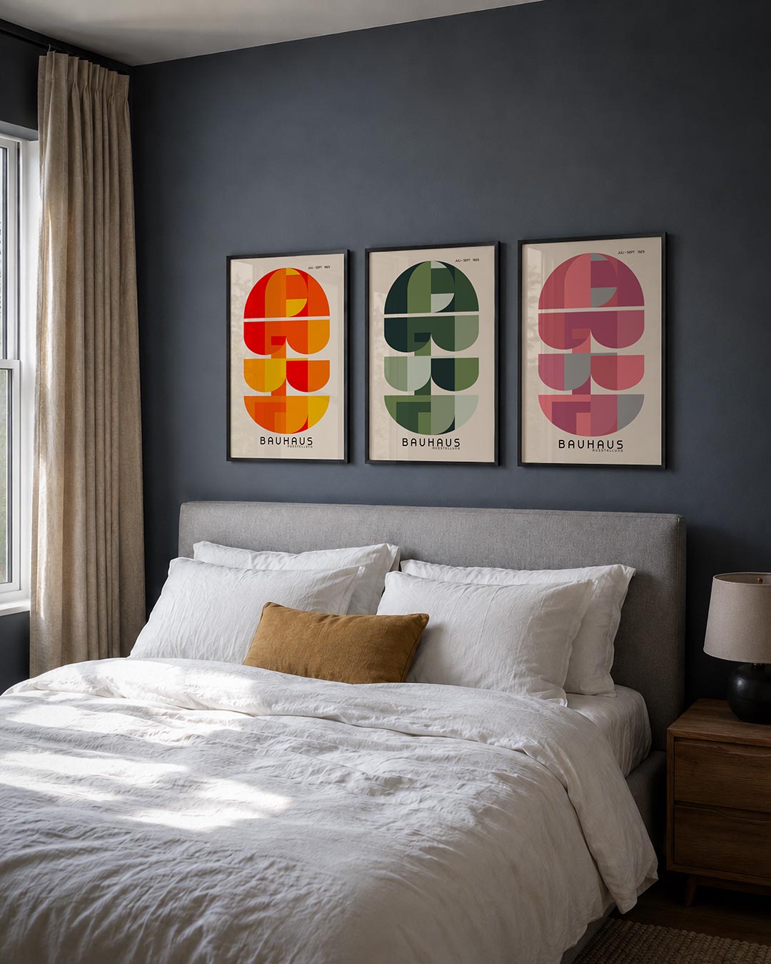 Vorm en kleur posterset – derde productweergave – deze posterset in drie delen toont een dynamisch spel van halve cirkels en