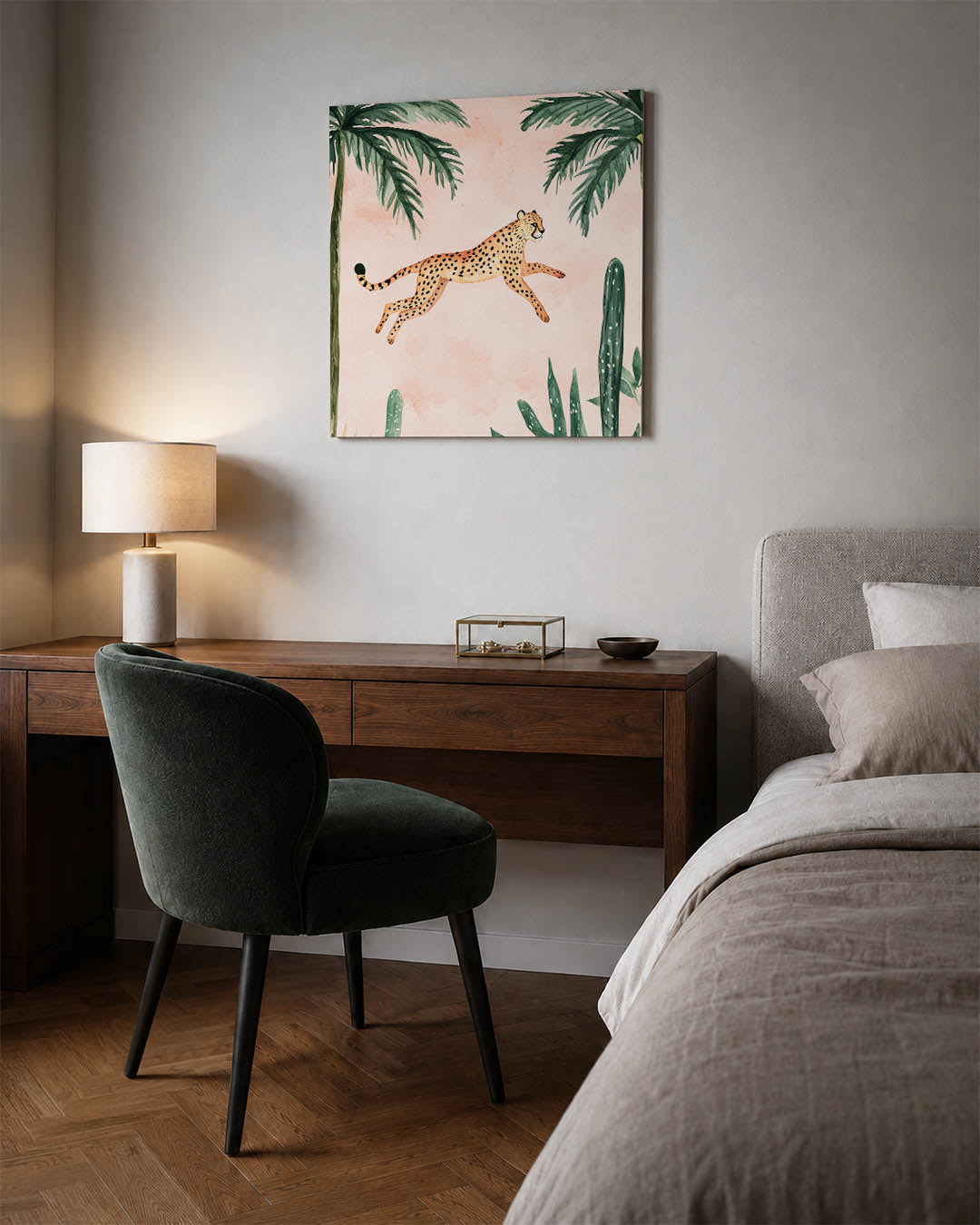 Springende luipaard kunstwerk – materiaalweergave – dit kunstwerk toont een luipaard dat sierlijk door een tropisch landschap