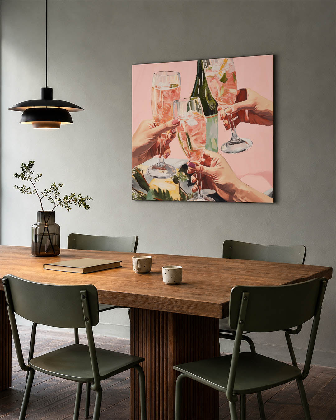 Vrolijke toast kunstwerk – tweede productweergave – dit kunstwerk toont drie handen die glazen met een roze drankje