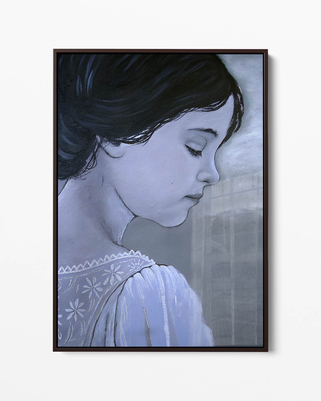 Dromerig Meisje in Grijstinten – portret kunstwerk als wanddecoratie