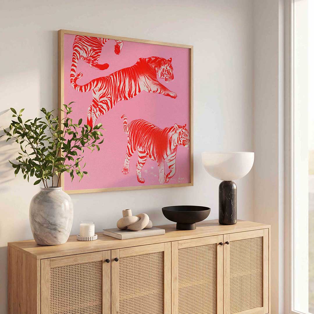 Tijgers op roze achtergrond – illustratie poster in vierkant formaat