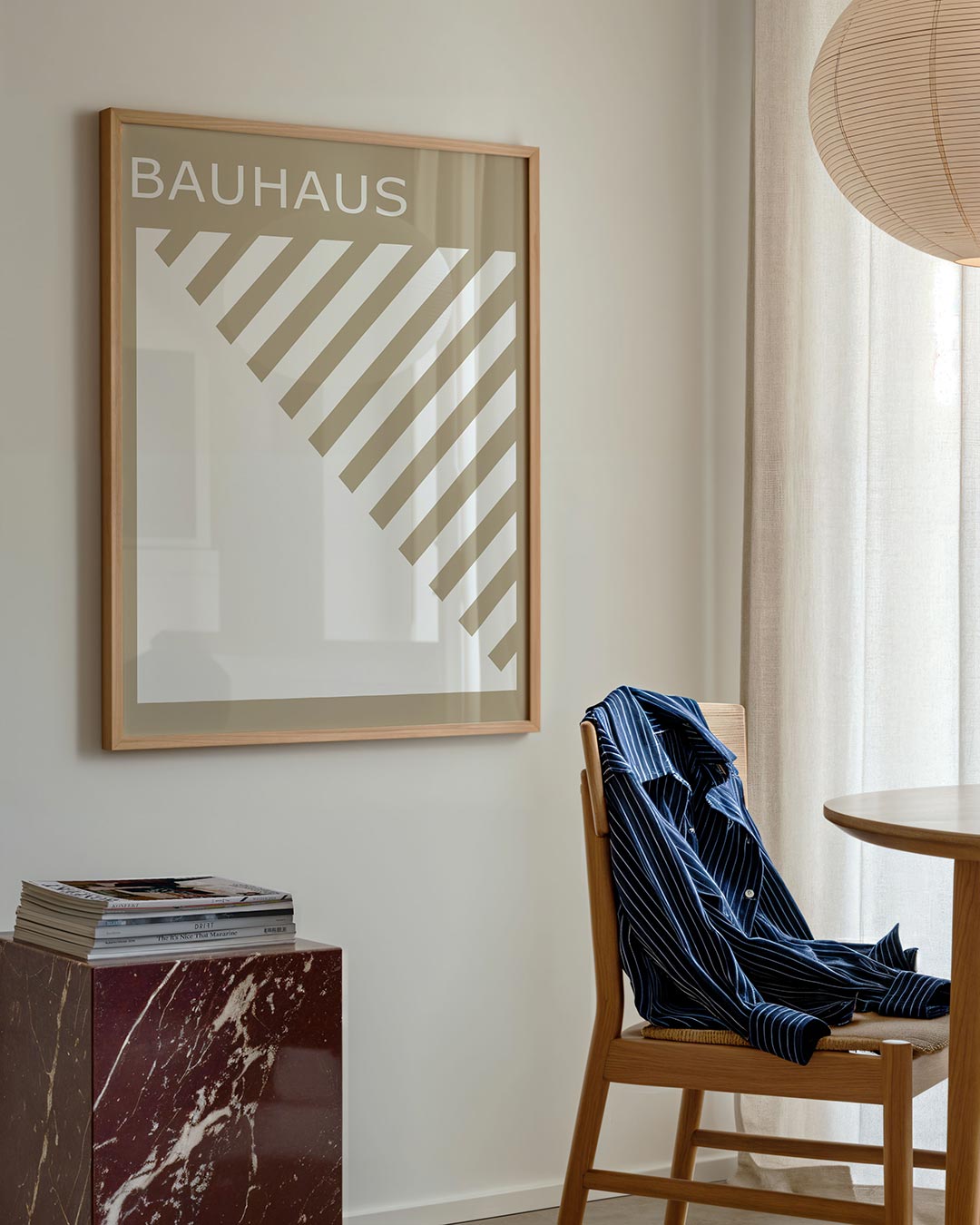 Diagonal lijnen – geometrische poster in Bauhaus-stijl van WallArtistic