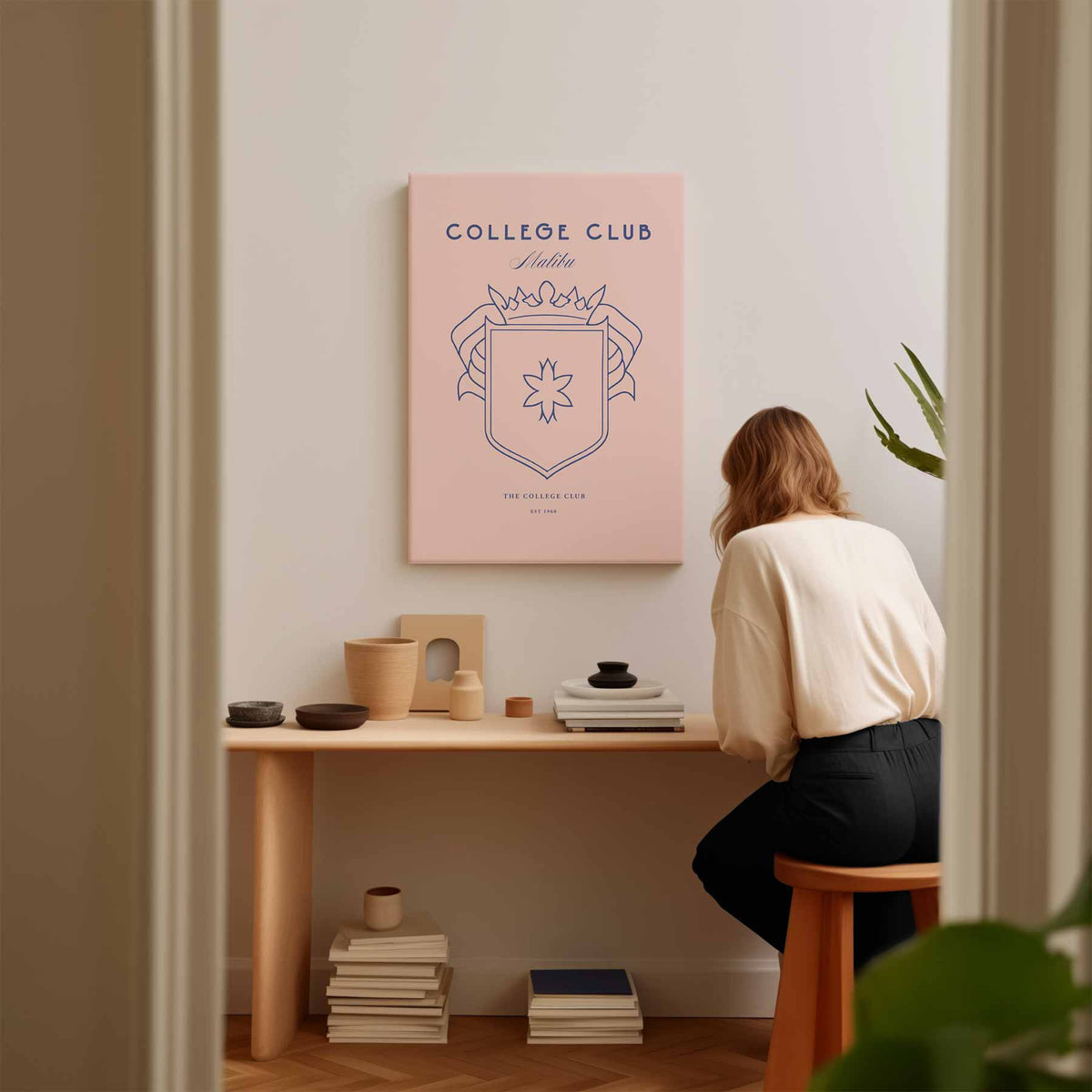 Elegante College Club Wapenschild Poster – modern portret kunstwerk van WallArtistic