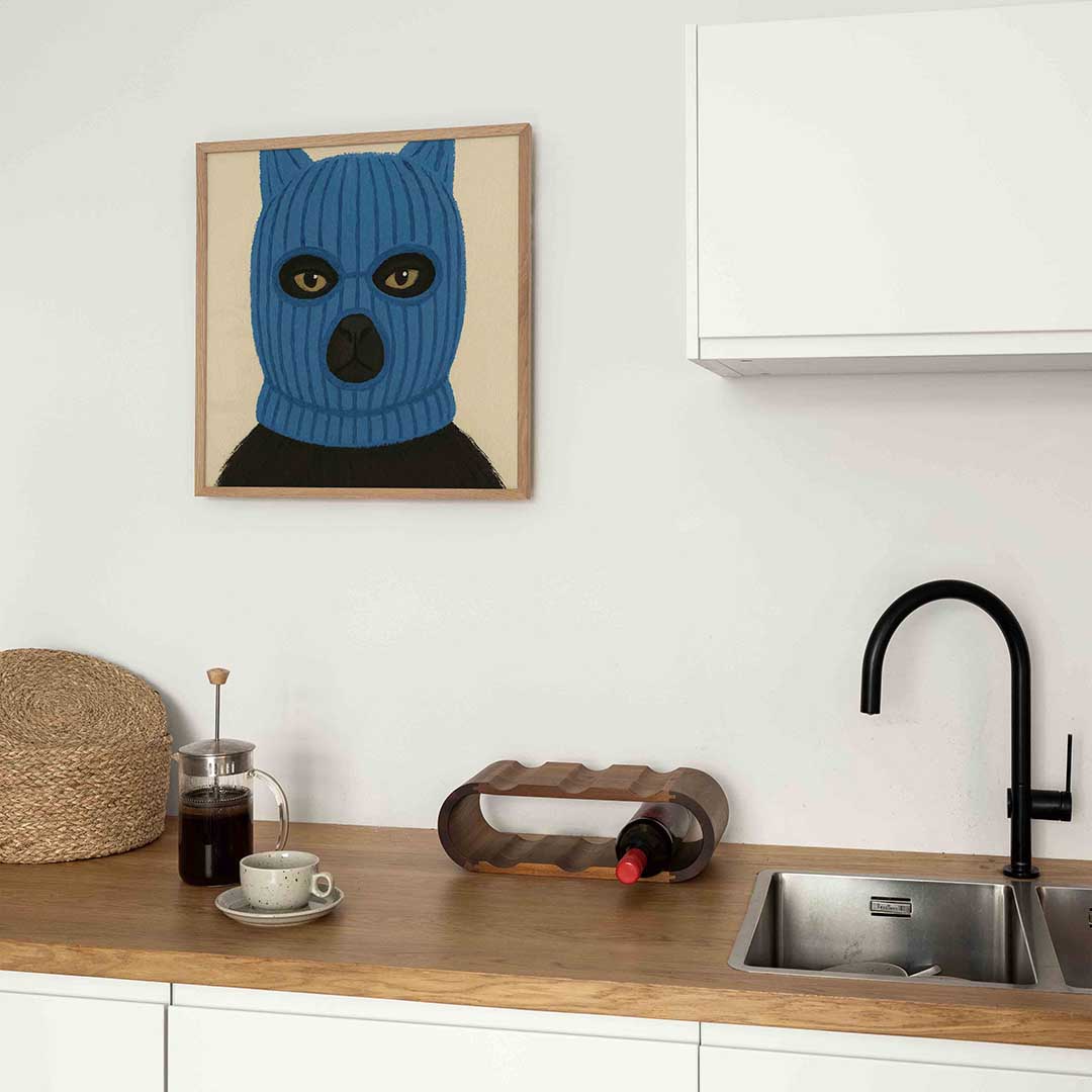 Kat met blauwe masker – kleurrijke Pop Art poster in vierkant formaat