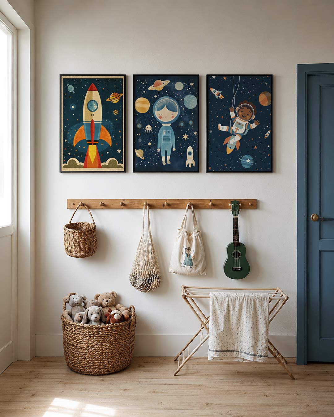 Ruimteavontuur posterset – detailweergave – een vrolijke astronaut zweeft tussen sterren en planeten